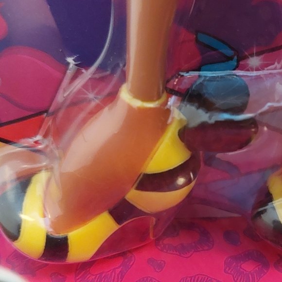 BRATZ METALLIC MADNESS RAYA - Picture 5 of 7